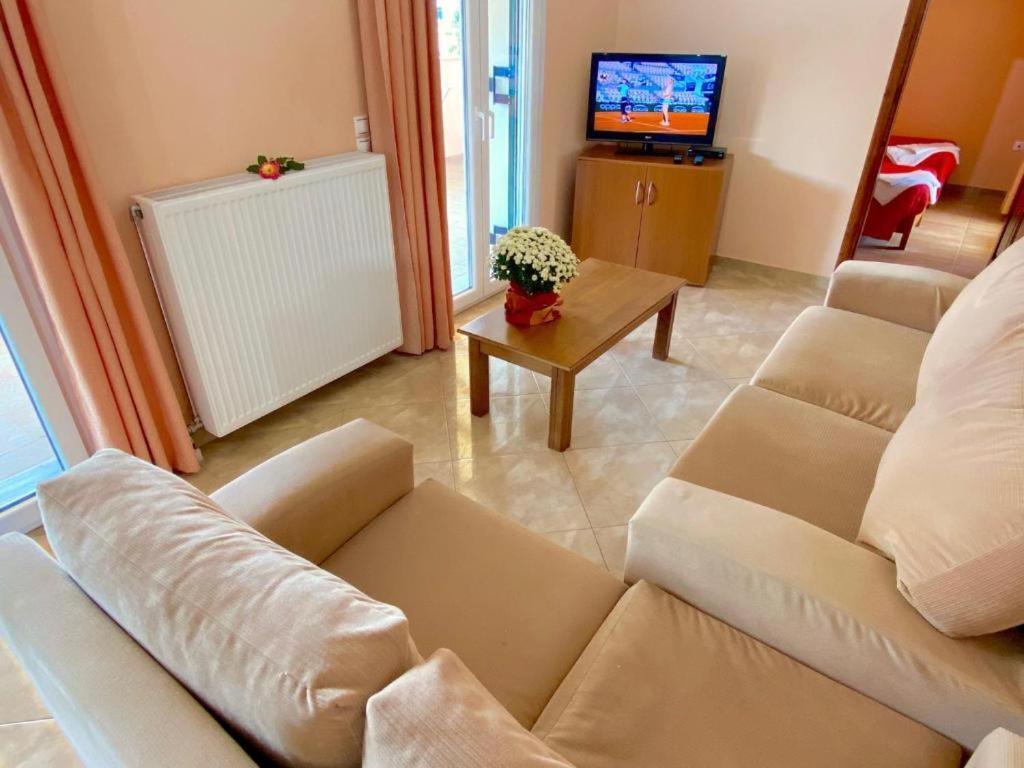 Anna Apartments Akharavi Extérieur photo