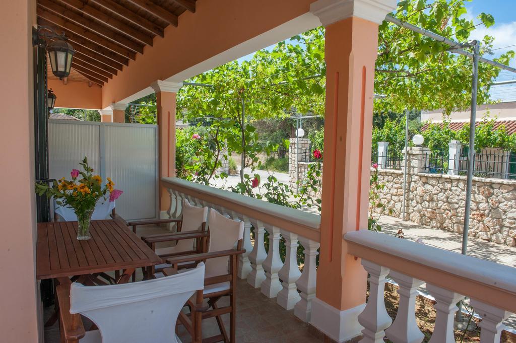 Anna Apartments Akharavi Extérieur photo
